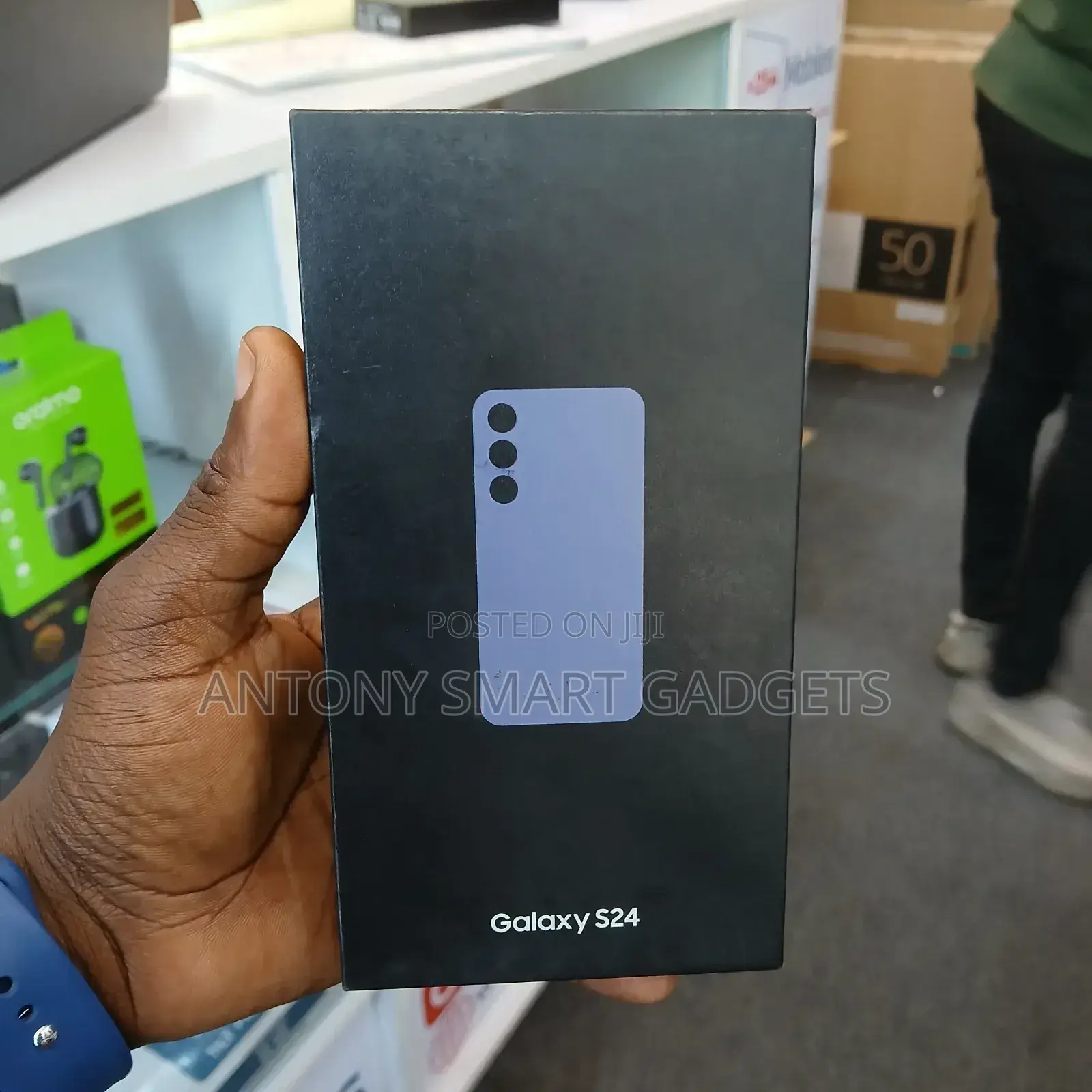 New Samsung Galaxy S24 256 GB Blue