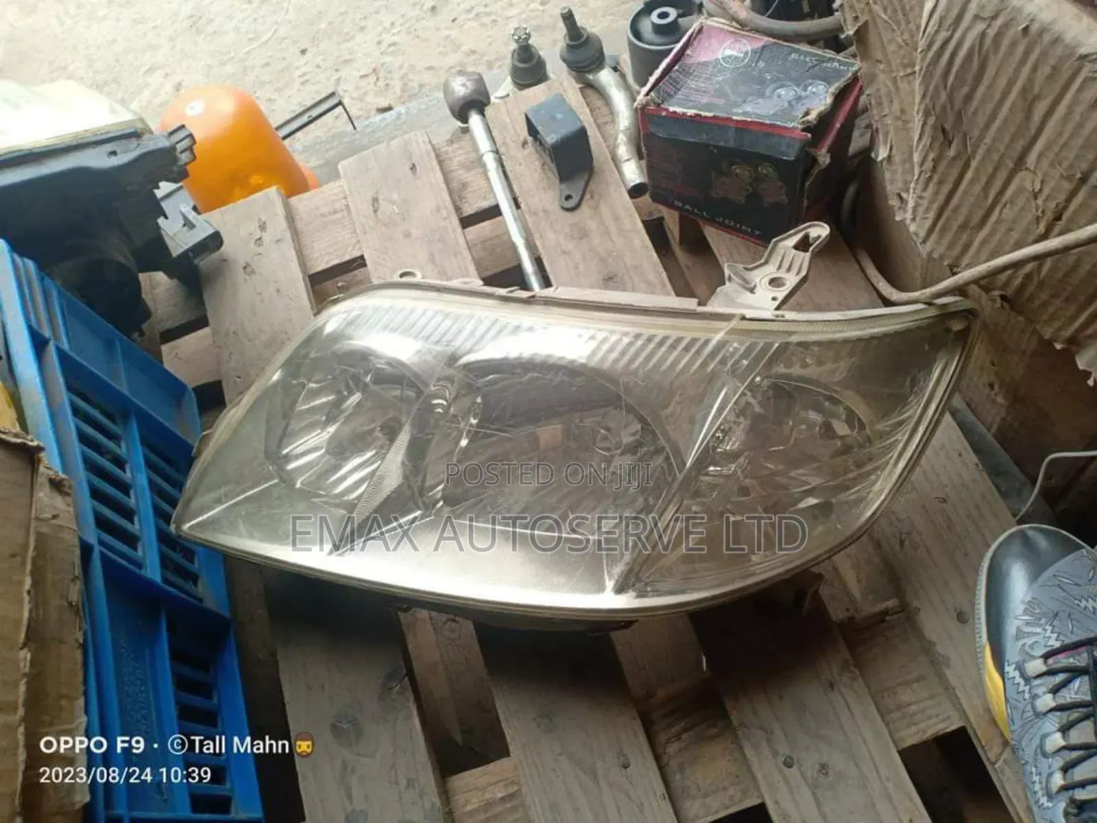 NZE 2005 Headlight Non Xenon