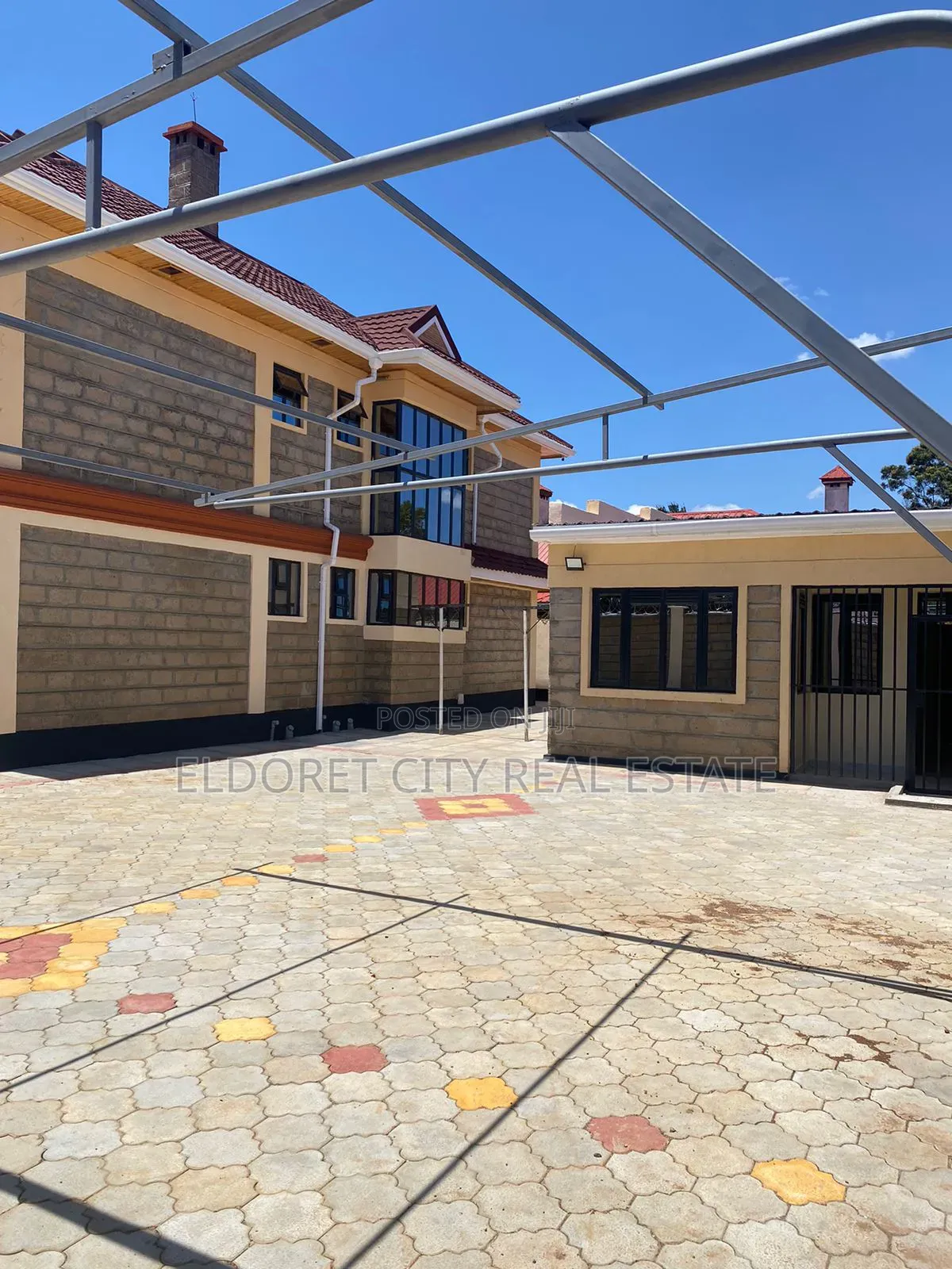 5bdrm Maisonette in Elgonview, Soy for sale