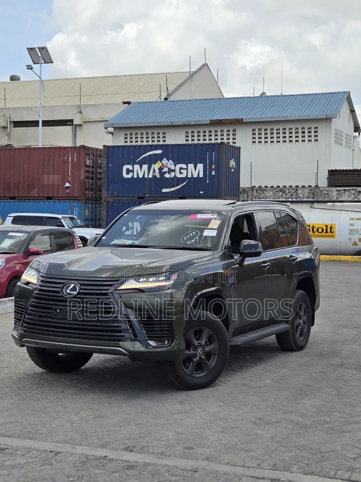 Lexus LX 2023 Green