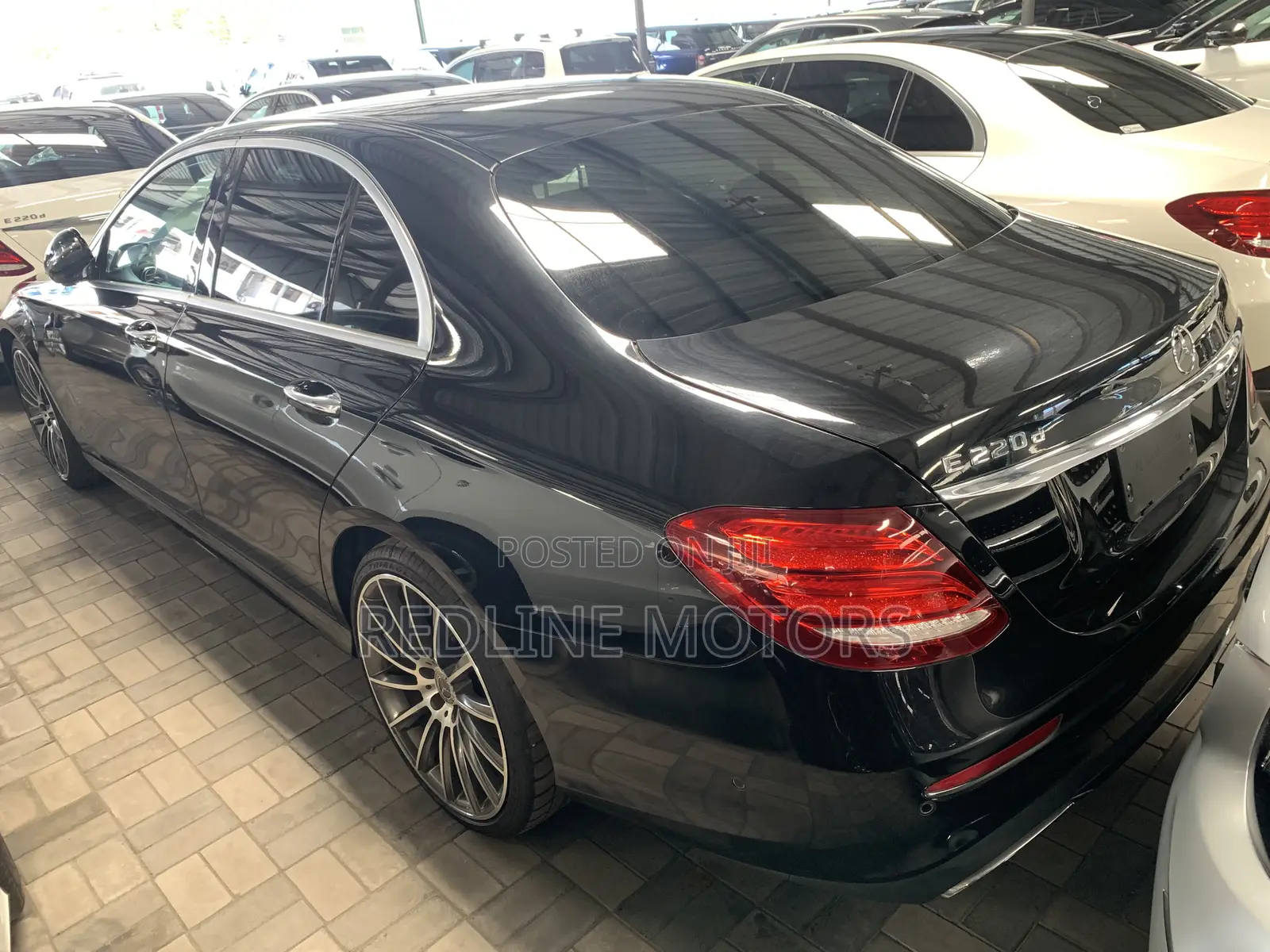Mercedes-Benz E220 2017 Black