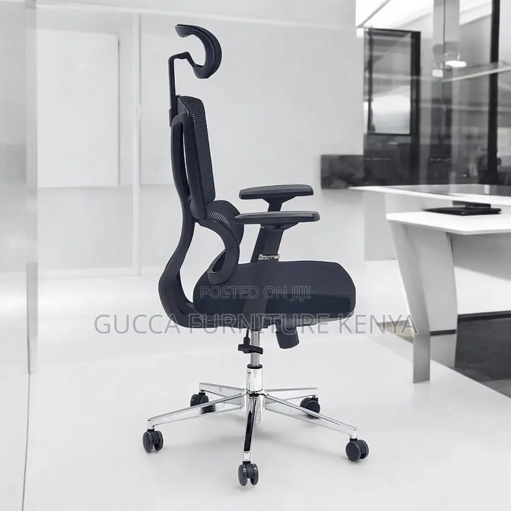 Office Chair: Orthopedic Office Swivel Boss Chair