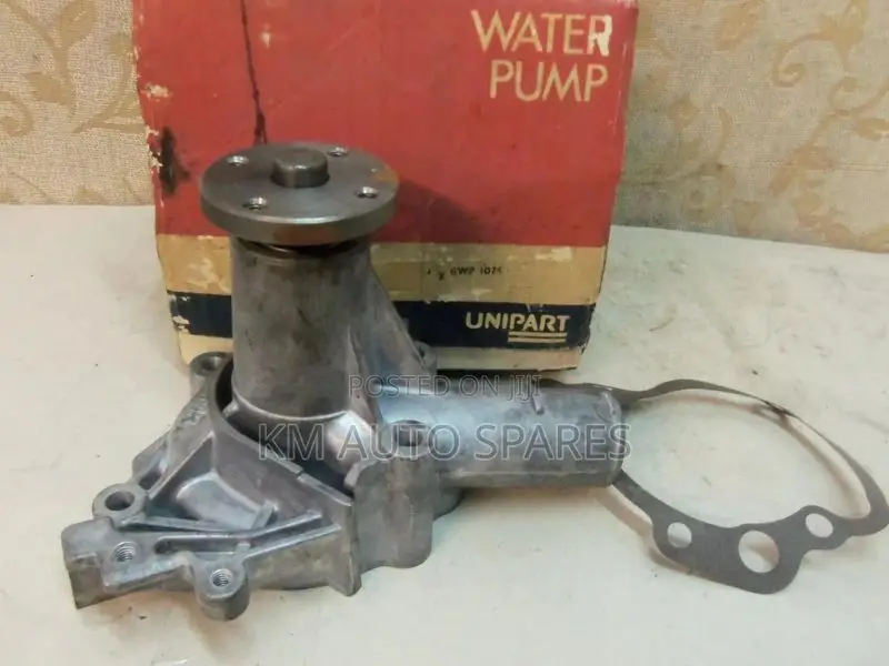 Mitsubishi 4G15 Water Pump for Lancer, Colt, Mirage.
