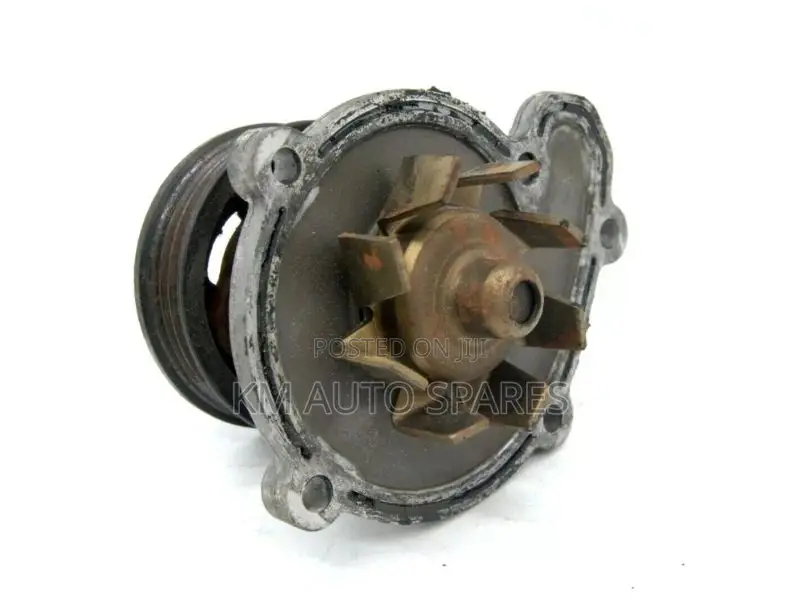 Nissan CR12 Water Pump for Wingroad, March, Note, Cube.