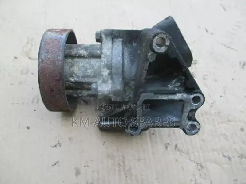 Nissan QR20 Water Pump for Xtrail, Lafesta, Teana, Wingroad.