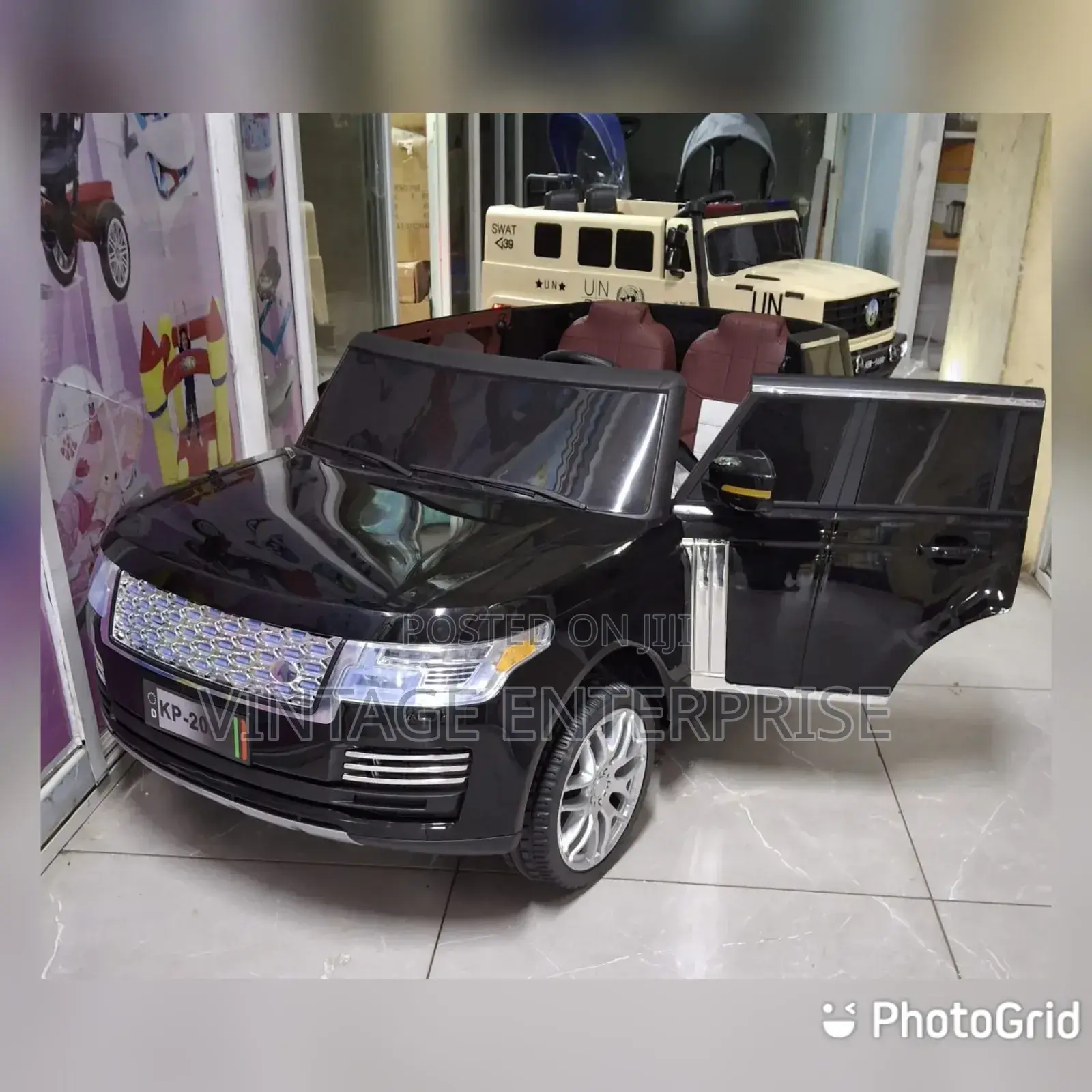 *Kids Electric Range Rover