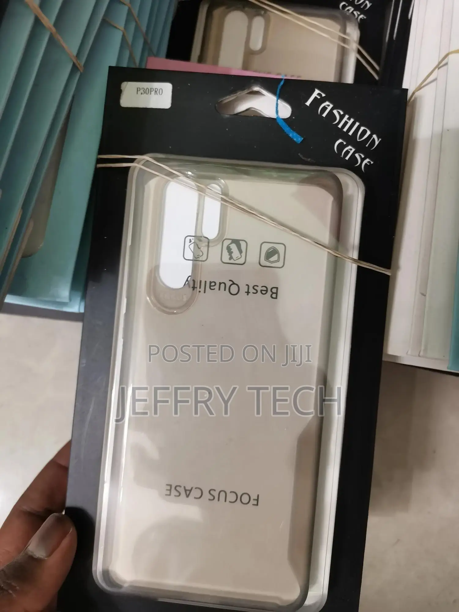 Scratch-Resistant Huawei P30 Hybrid Cover - Crystal Clear