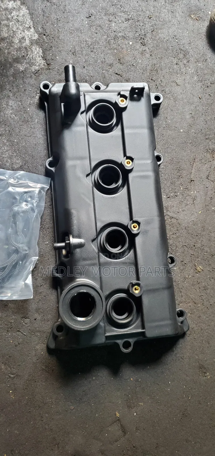 Nissan Xtrail QR20 Engine Topcover