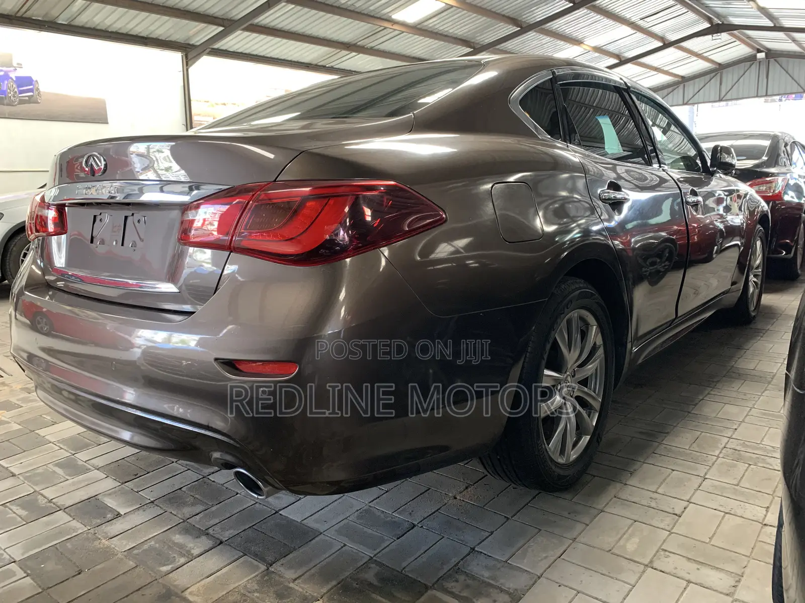 Nissan Fuga 2016 Gold