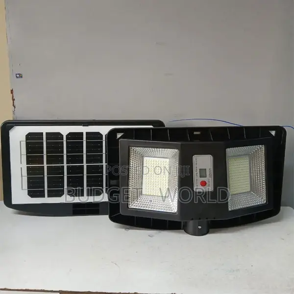 300 Watts Cc Solar Street Light