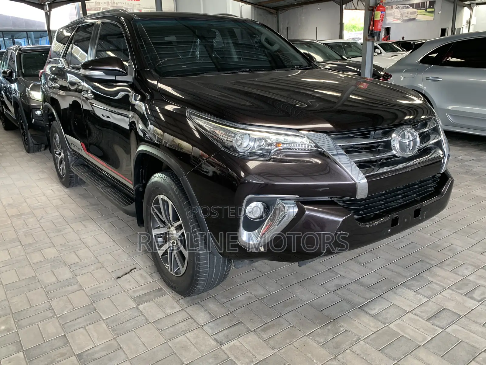 Toyota Fortuner 2015 Brown