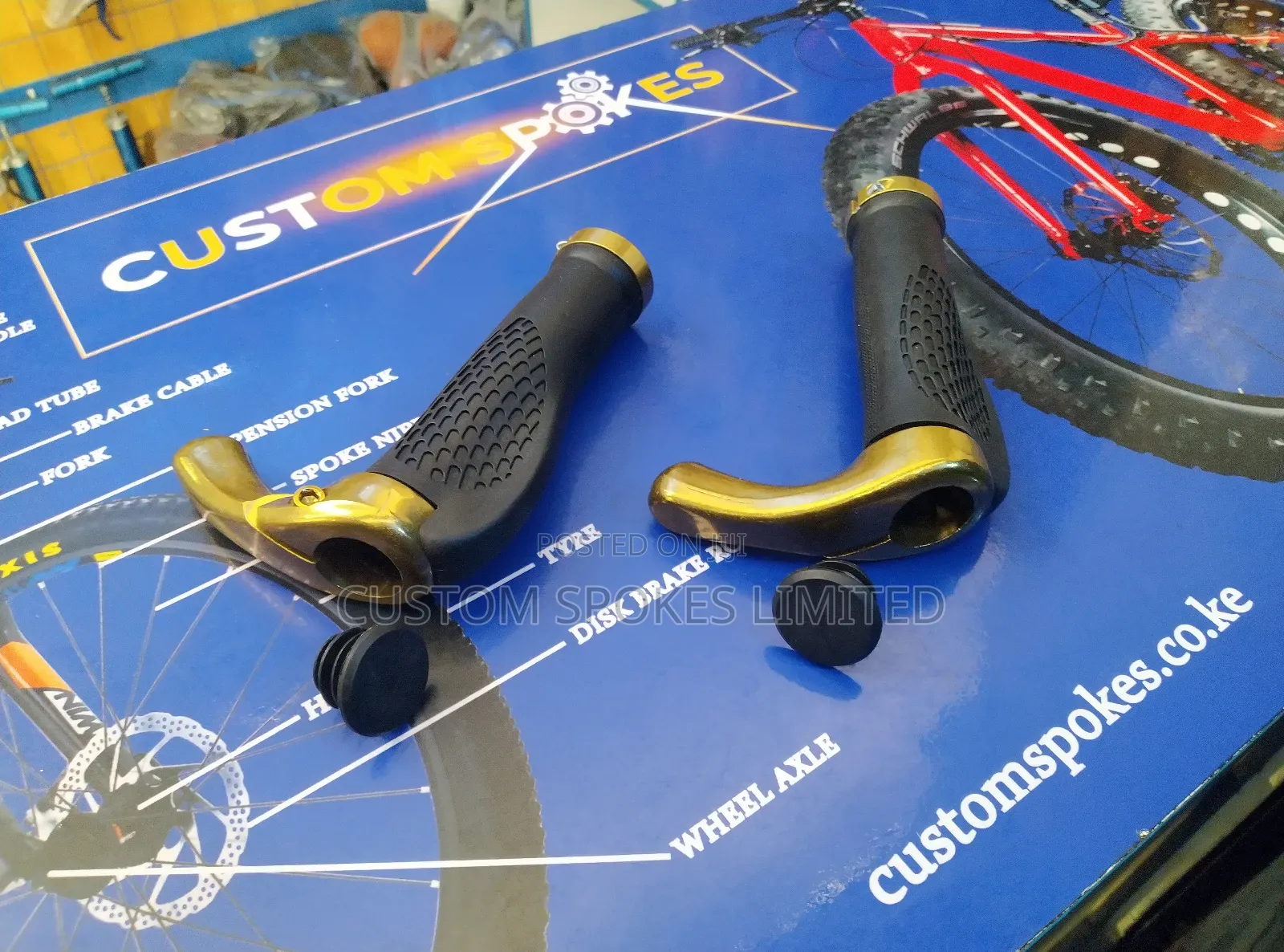 Handlebar Grips (Golden Bar Ends)