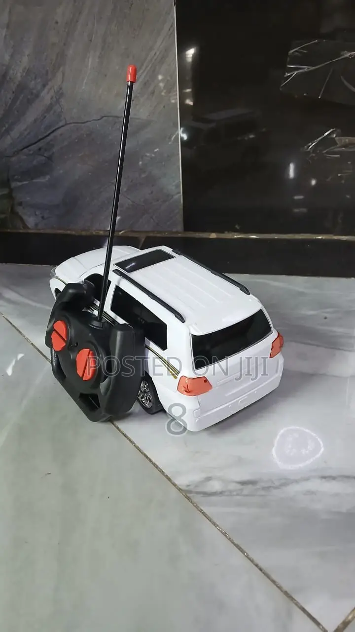 RC Car for Kids – Realistic Design