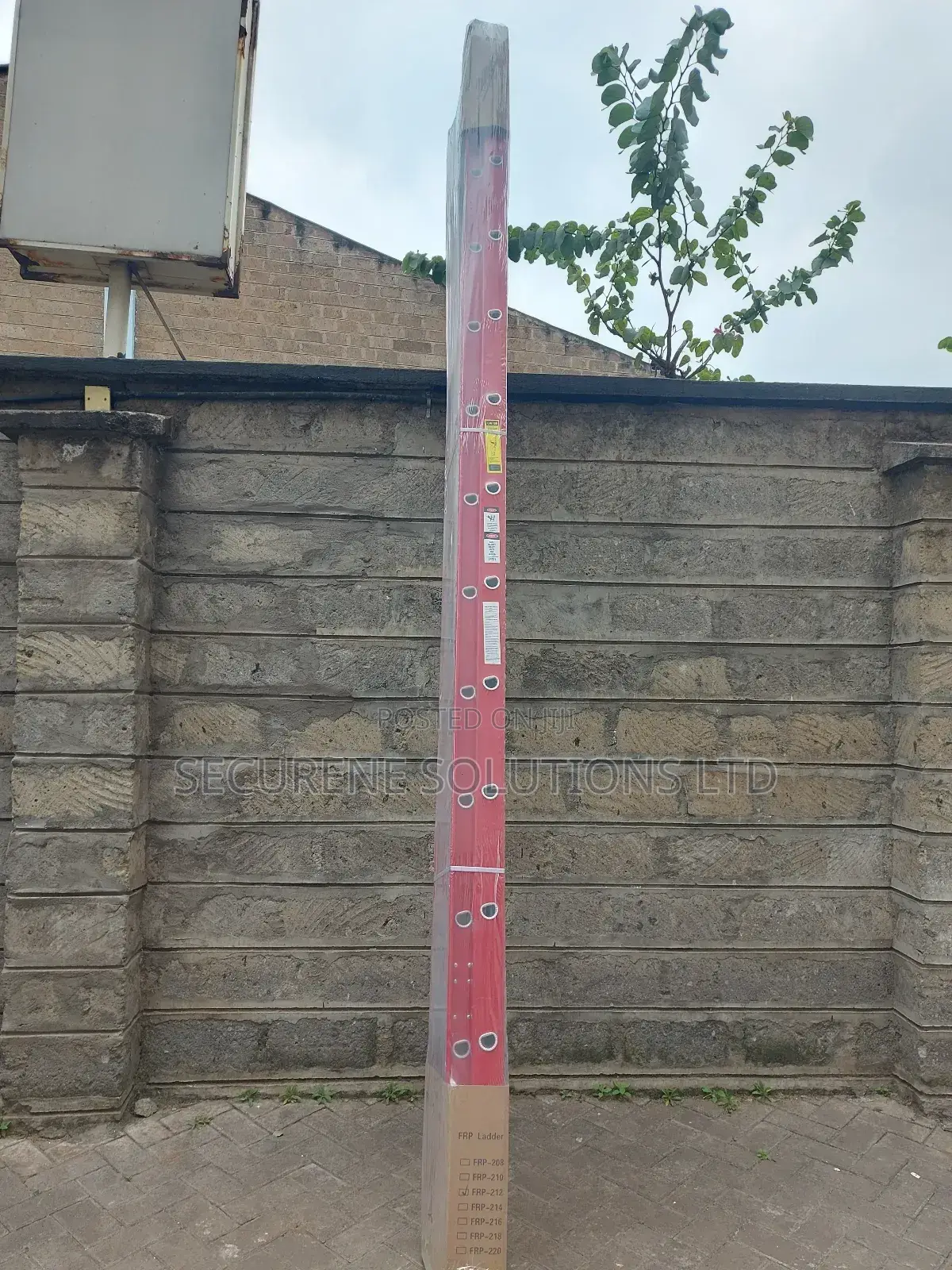 2 by 12 Trends Fibreglass Double Extension Ladders