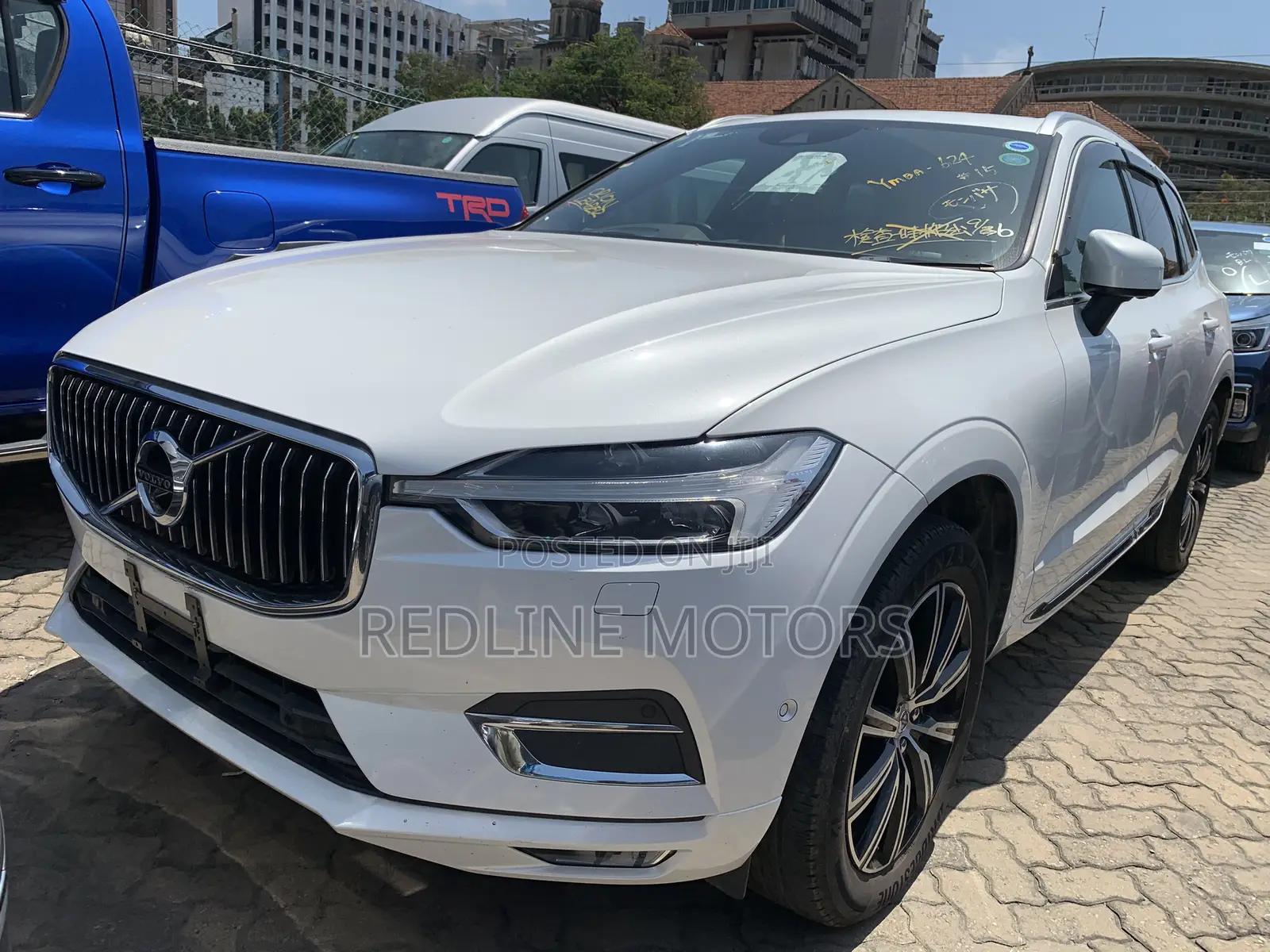 Volvo XC60 T5 R-Design AWD 2018 White