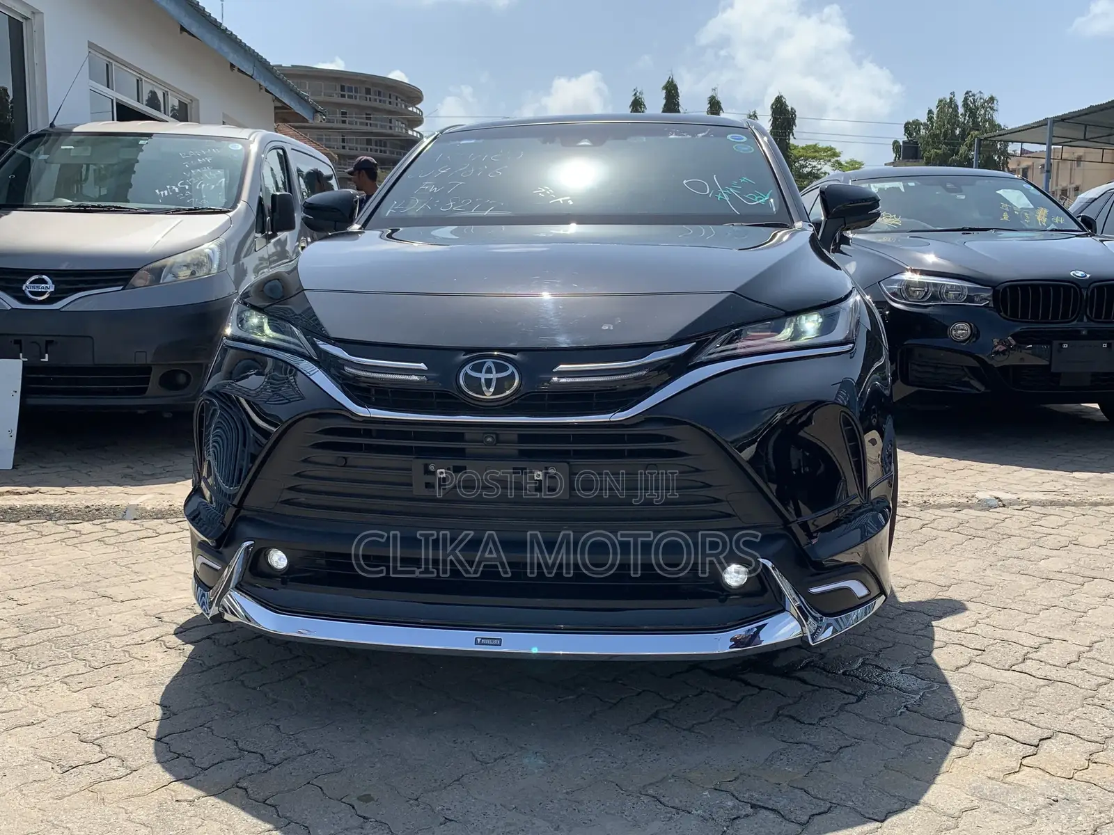 Toyota Harrier 2.5 Hybrid 4WD 2021 Black