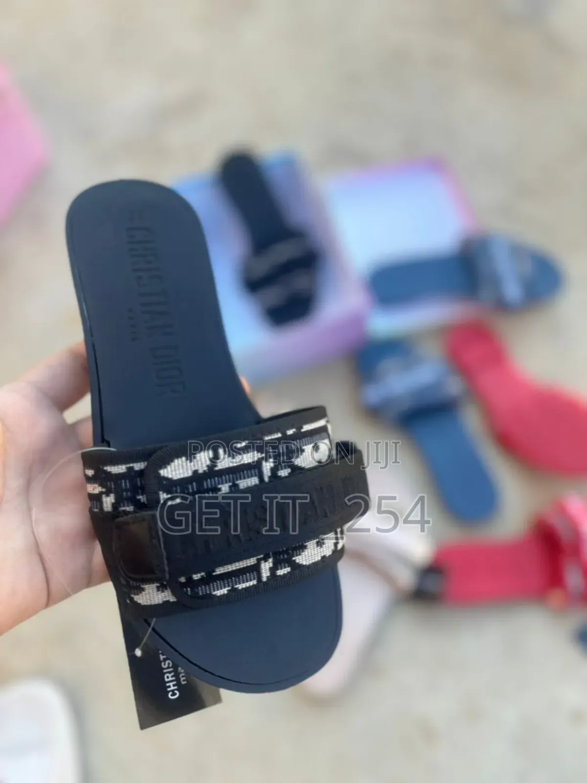 Sandal Restocked Size 37 42