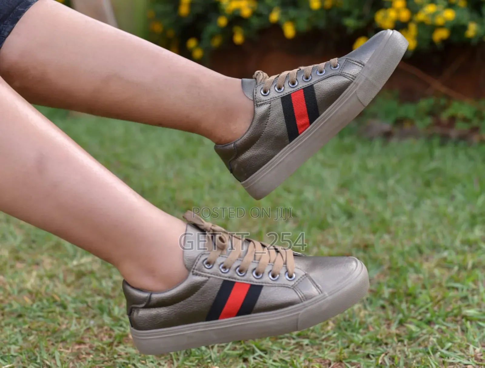 ! Restocked Classic Women Sneaker Sizes 37-41