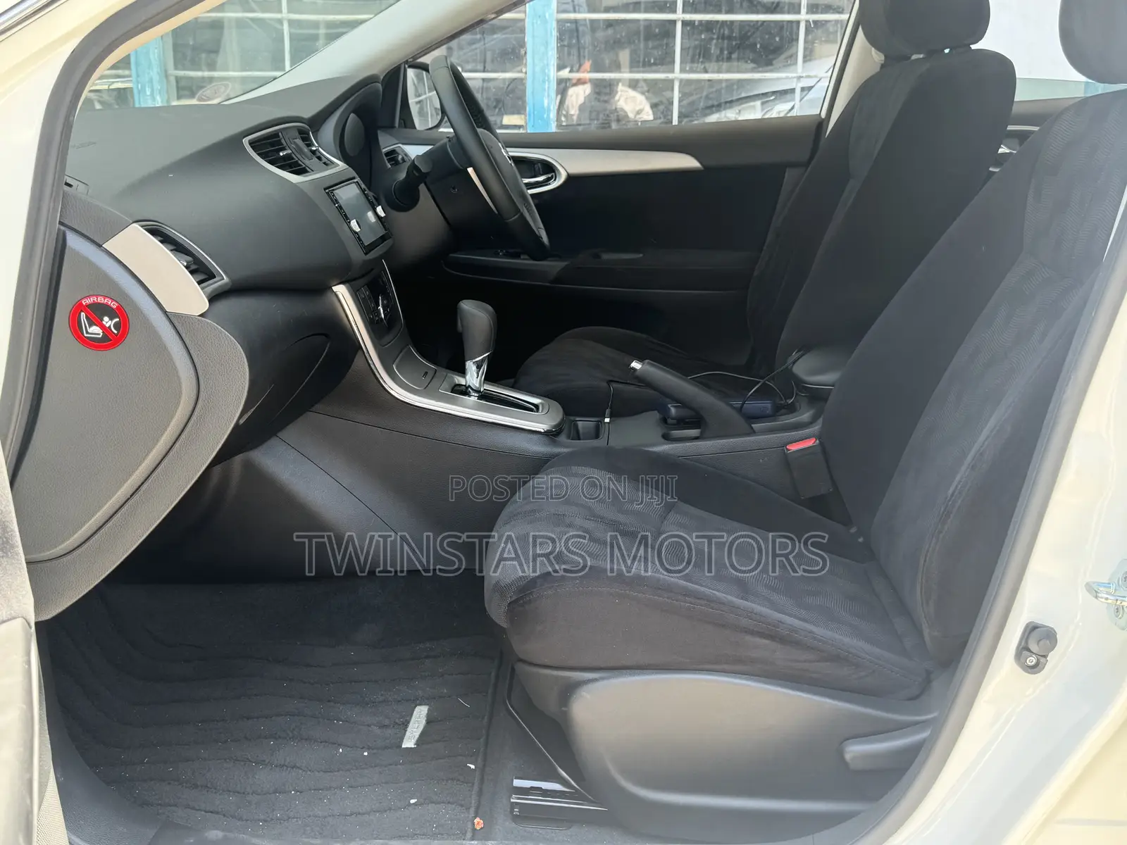 Nissan Bluebird 2018 White