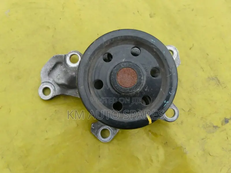 Toyota 1KR Water Pump for Vitz, Passo, Belta.