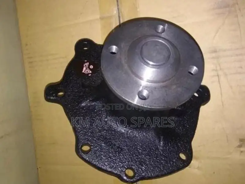 Toyota 1TR Water Pump for Hilux, Hiace, Toyoace, Dyna.