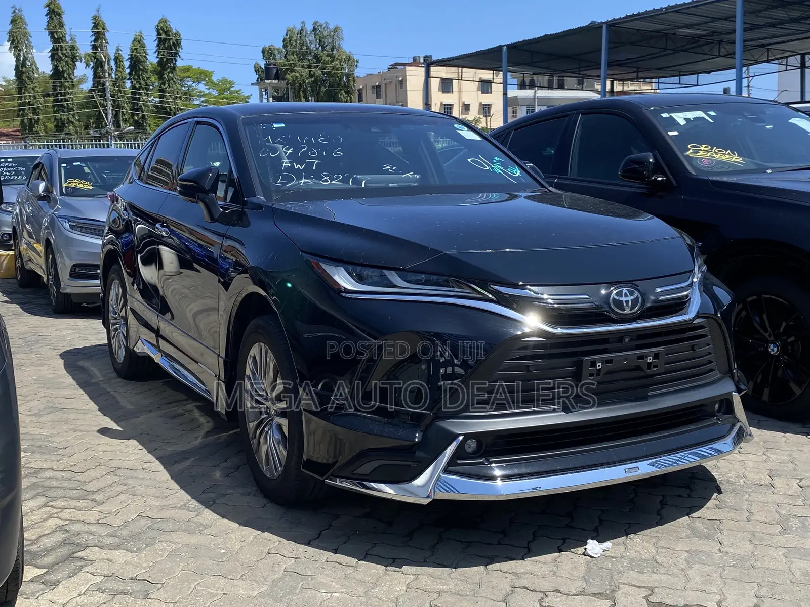 Toyota Harrier 2021 Black