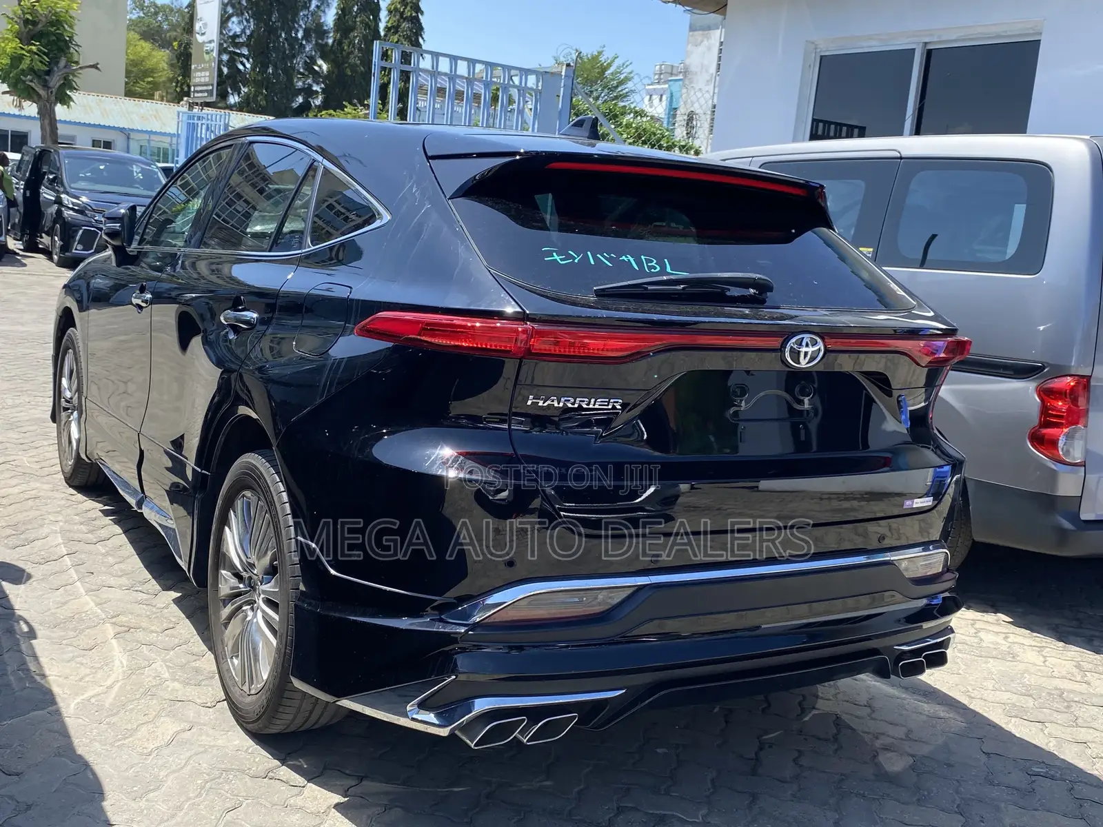 Toyota Harrier 2021 Black