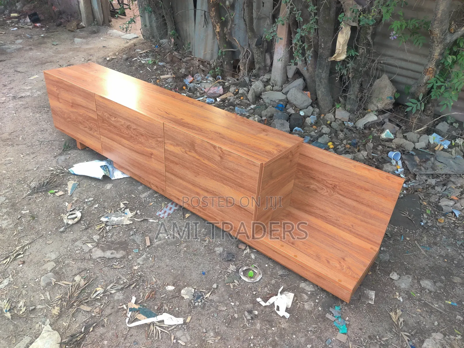 Natural Modern Design Tv Stand