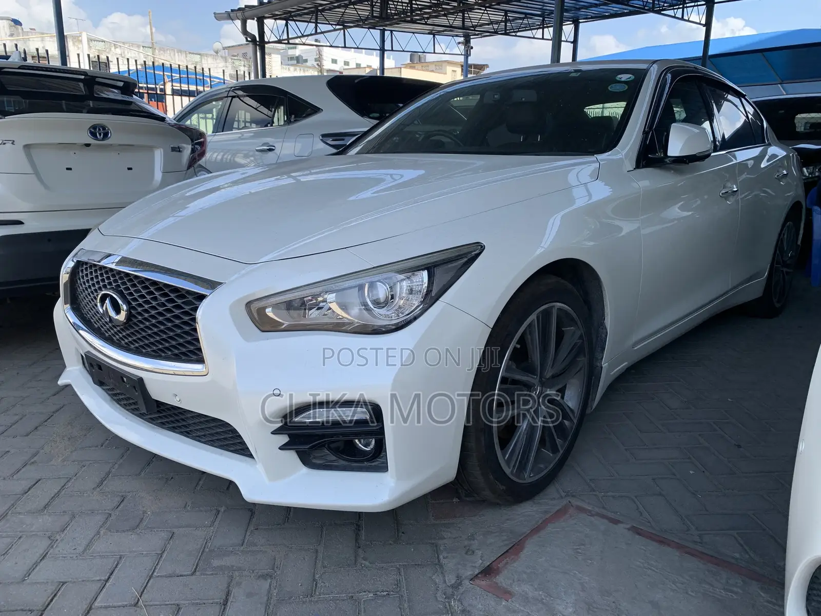 Nissan Skyline 2017 Pearl