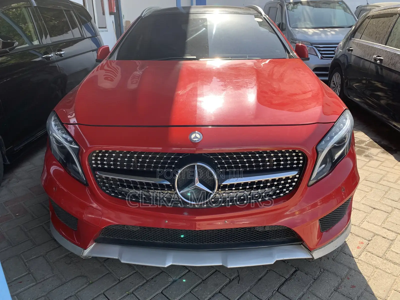 Mercedes-Benz GLA-Class 2017 Red