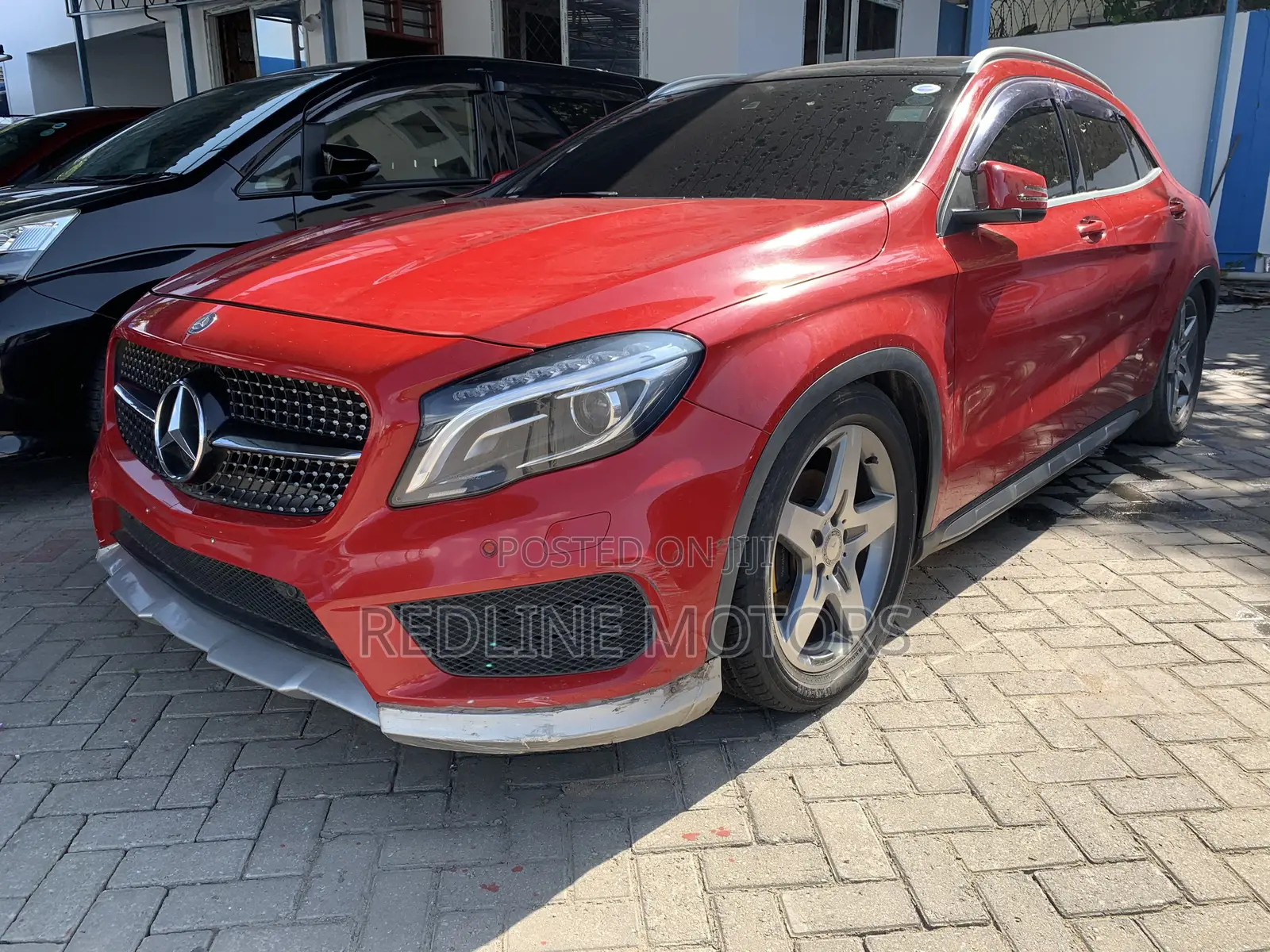 Mercedes-Benz GLA-Class 2017 Red