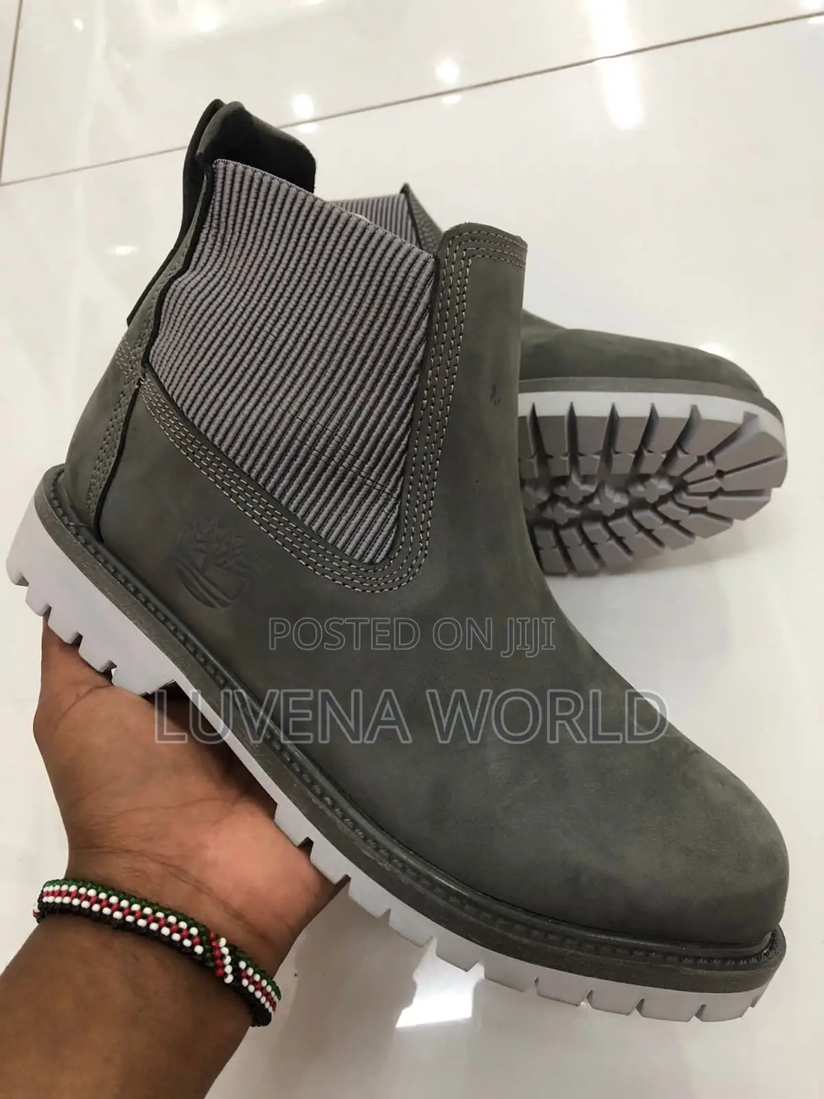 Laceless Boots