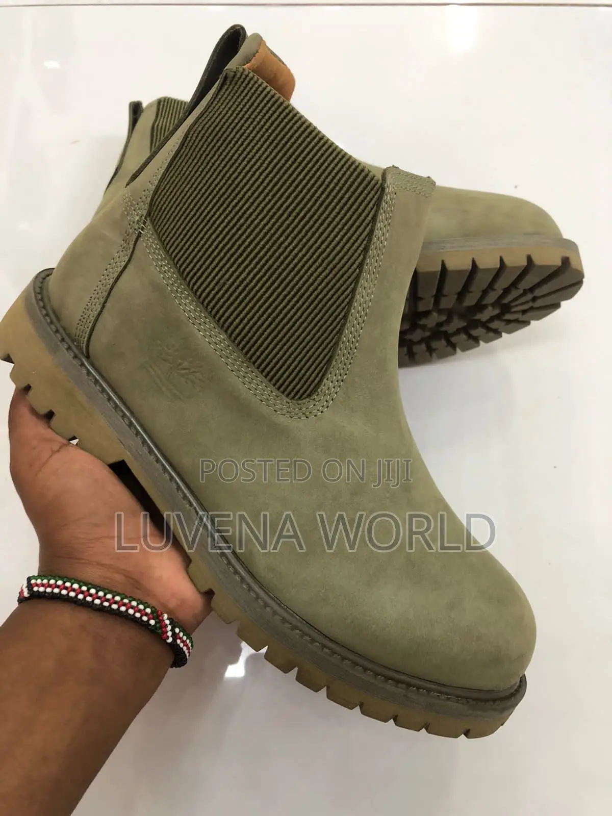 Laceless Boots