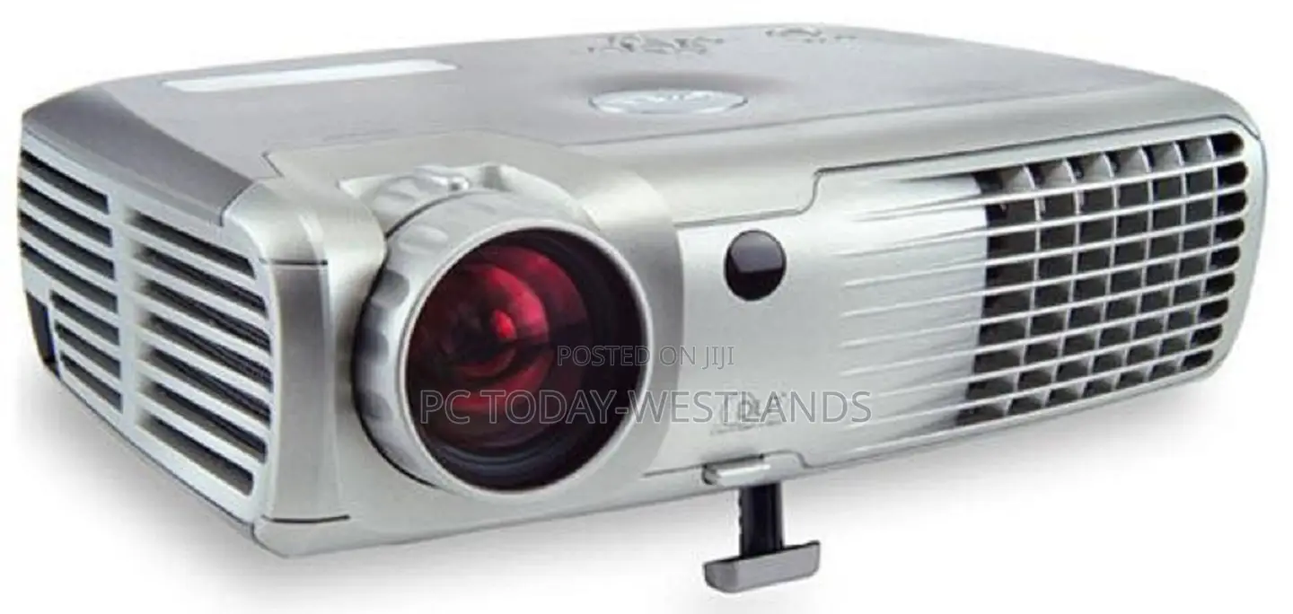 Dell 3300MP 3LCD Projector Portable XGA Conference HD 1080i