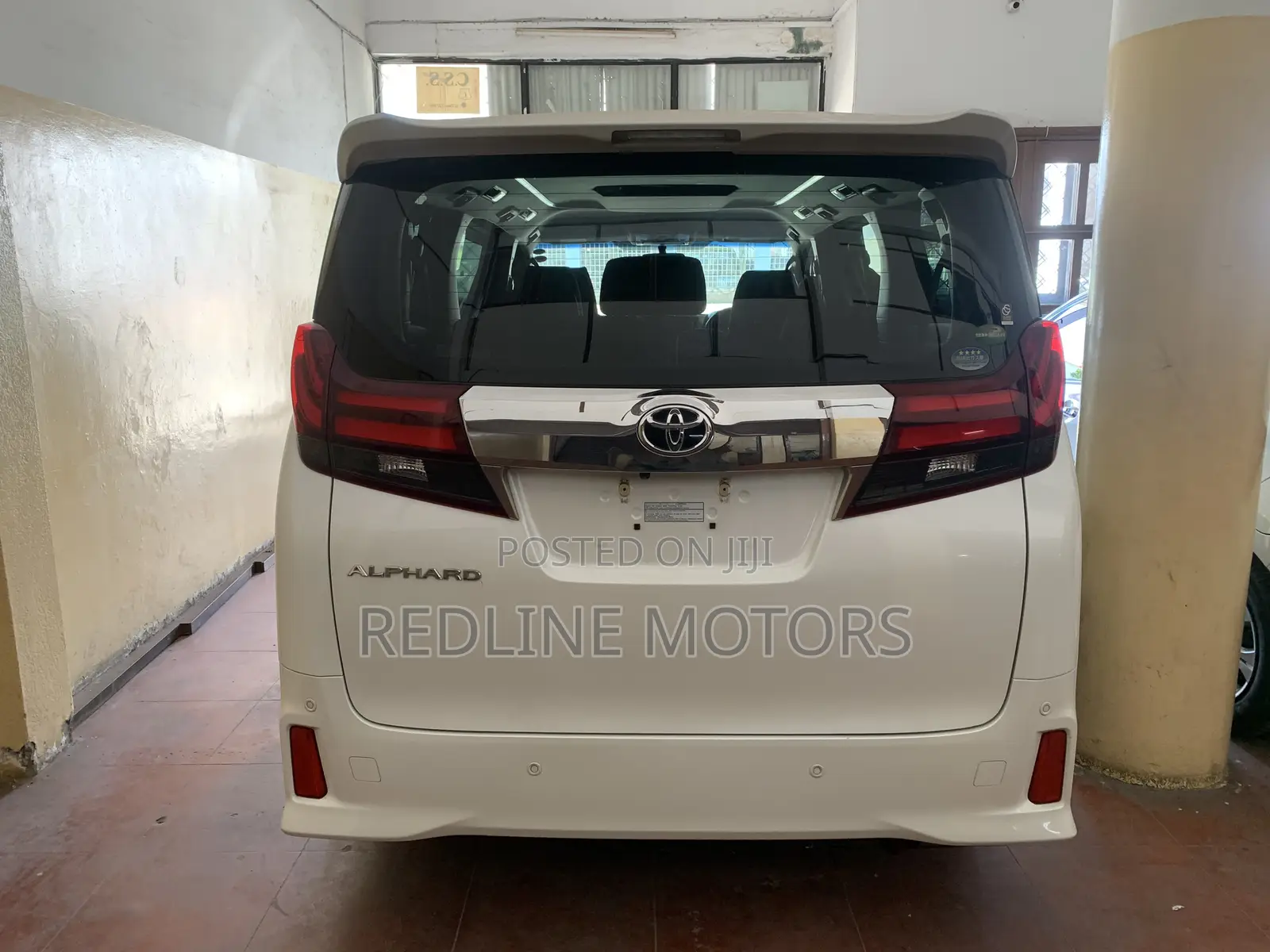 Toyota Alphard 2.5 Petrol AWD 2017 Pearl