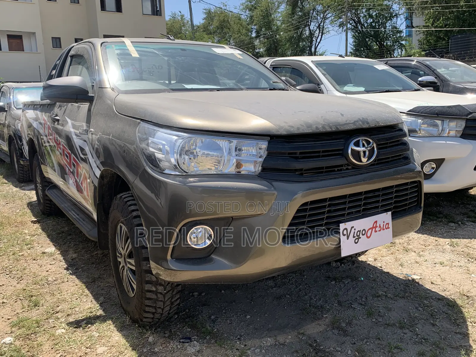 Toyota Hilux 2016 Gold