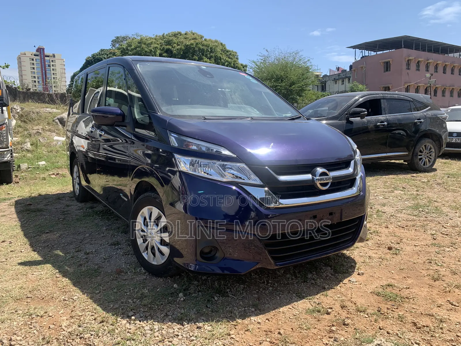 Nissan Serena 2017 Purple