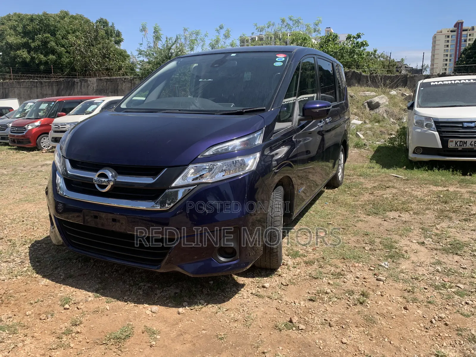 Nissan Serena 2017 Purple