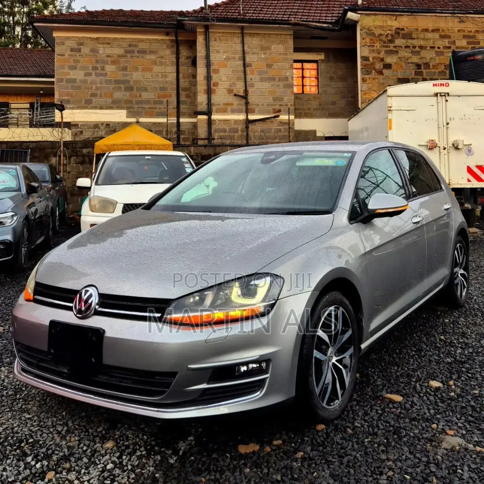 Volkswagen Golf TSI S 4-Door FWD 2017 Silver