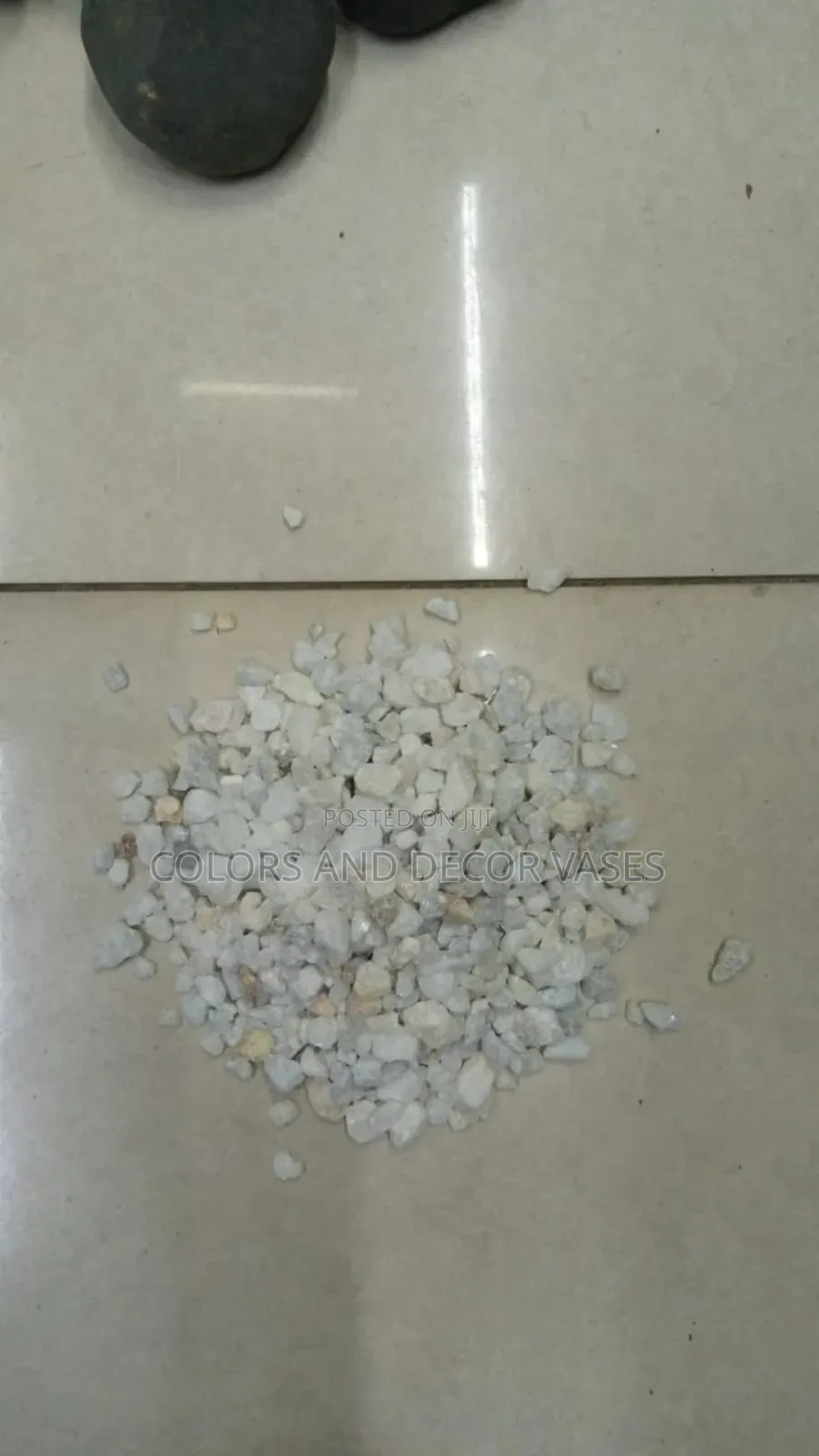 Small Sized Decorative Stones