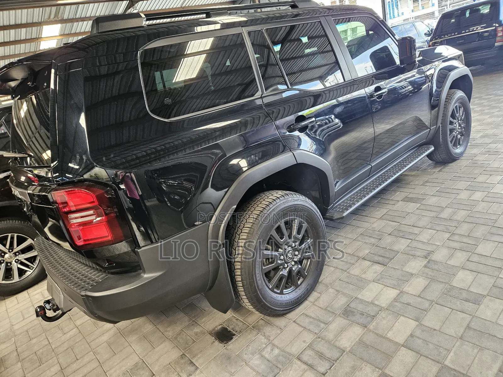 Toyota Land Cruiser 2018 Black