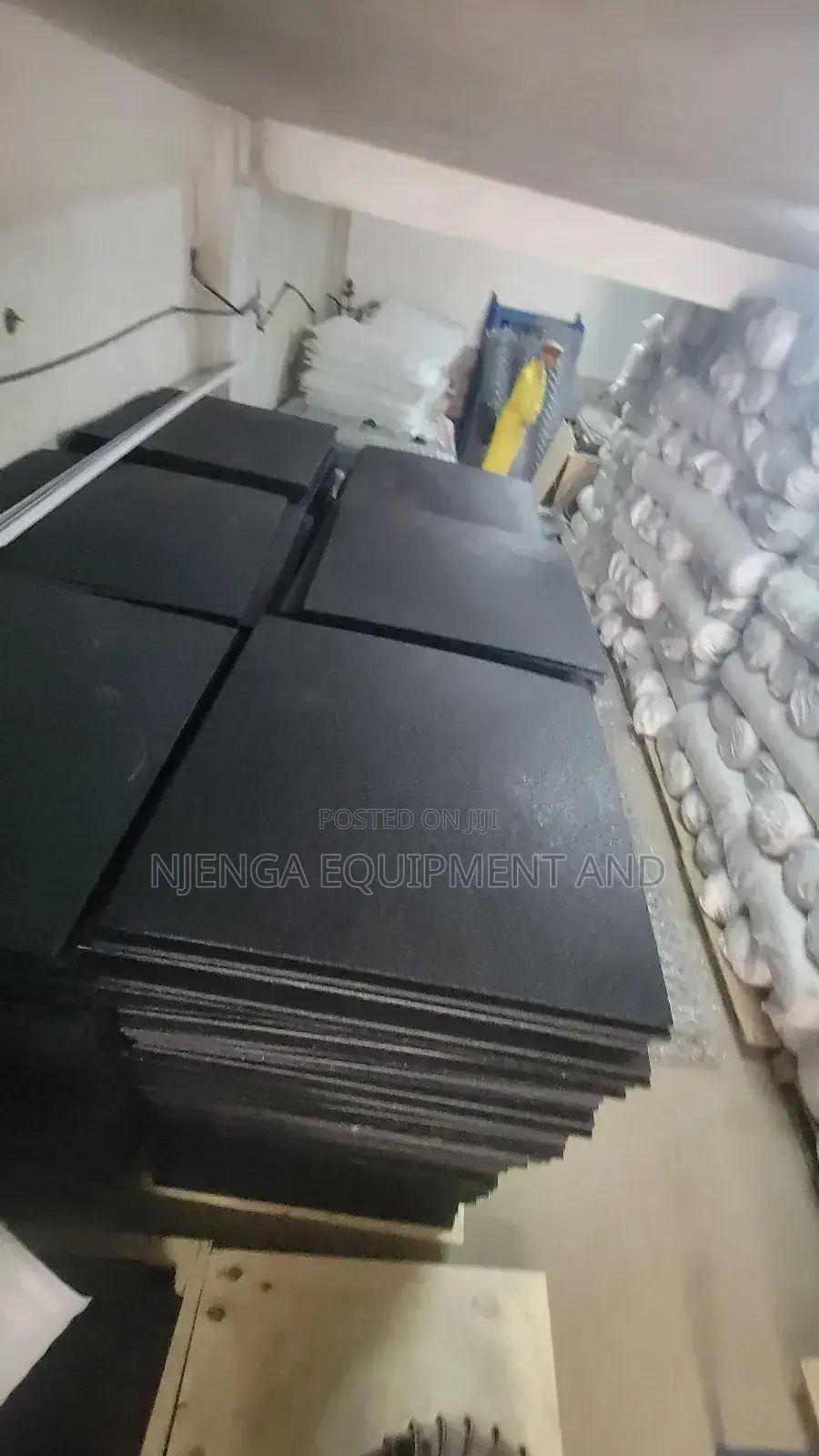 15mm Non-Skid Rubber Flooring / Gym Matts
