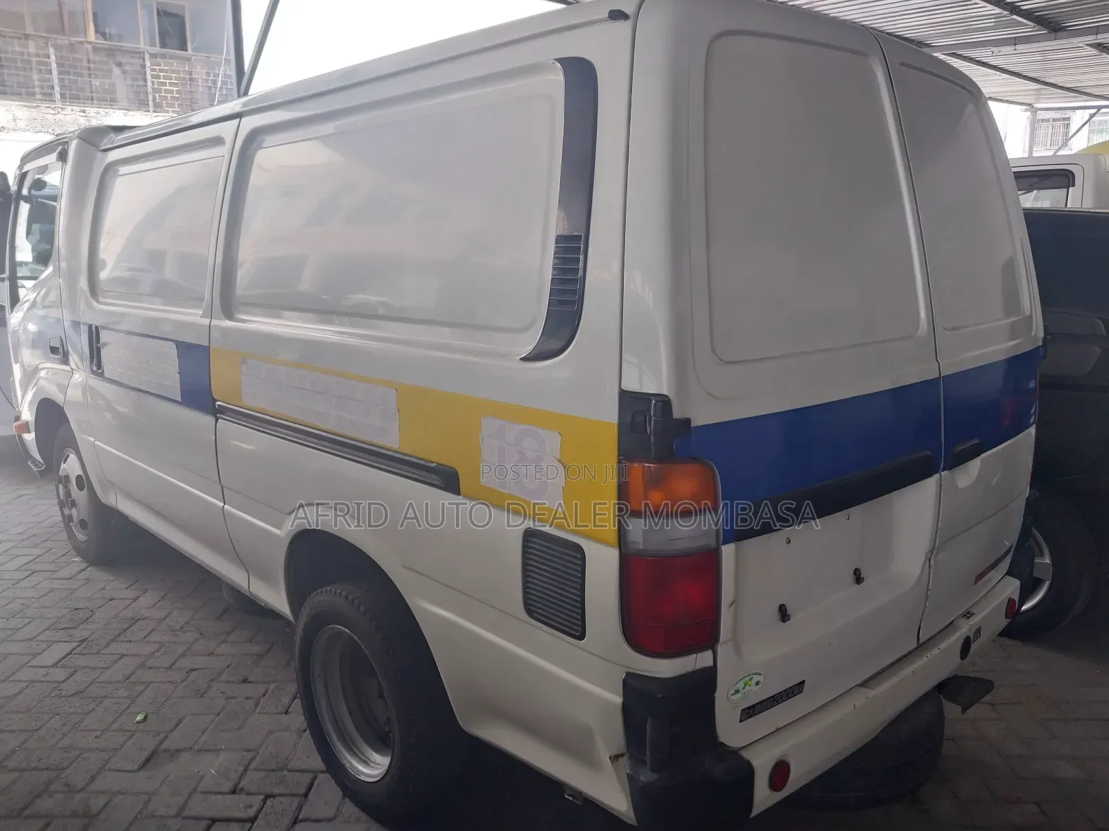 Toyota Dyna Van