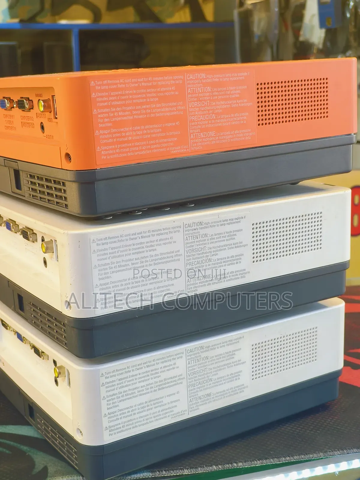 Sanyo Projector