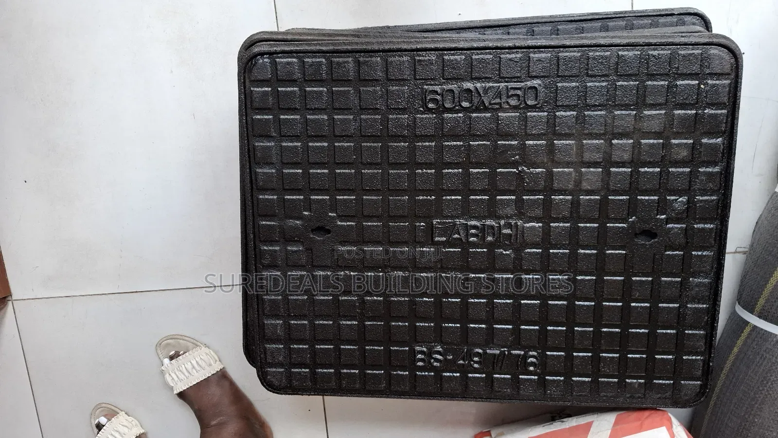 Cast Iron Manhole Covers (Inspection Chamber).450mm by 600mm