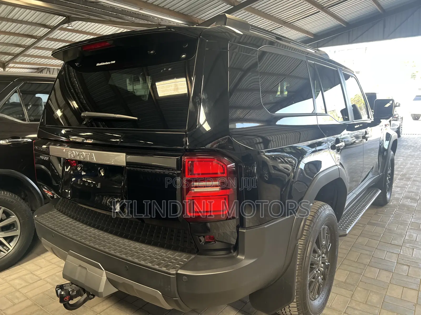 Toyota Land Cruiser Prado 2023 Black