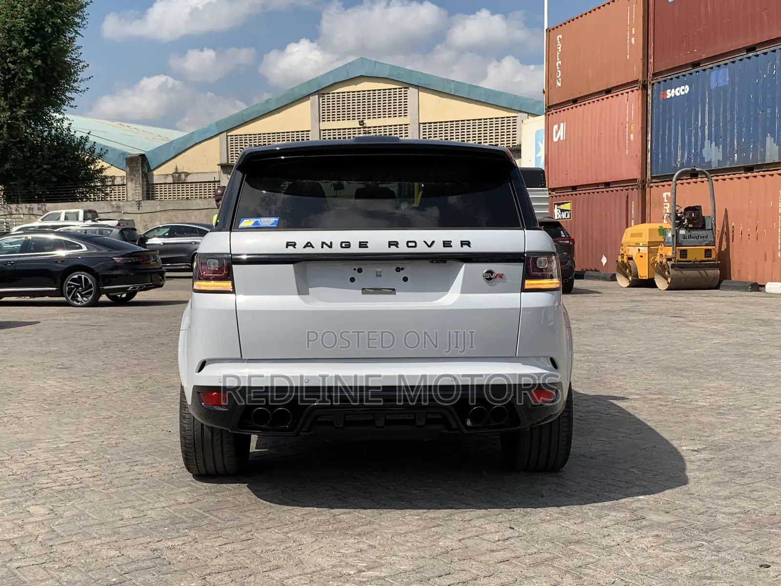 Land Rover Range Rover Sport SVR 4x4 (5.0L 8cyl 8A) 2017 Pearl