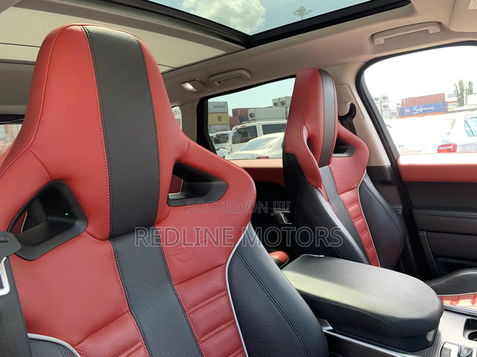 Land Rover Range Rover Sport SVR 4x4 (5.0L 8cyl 8A) 2017 Pearl