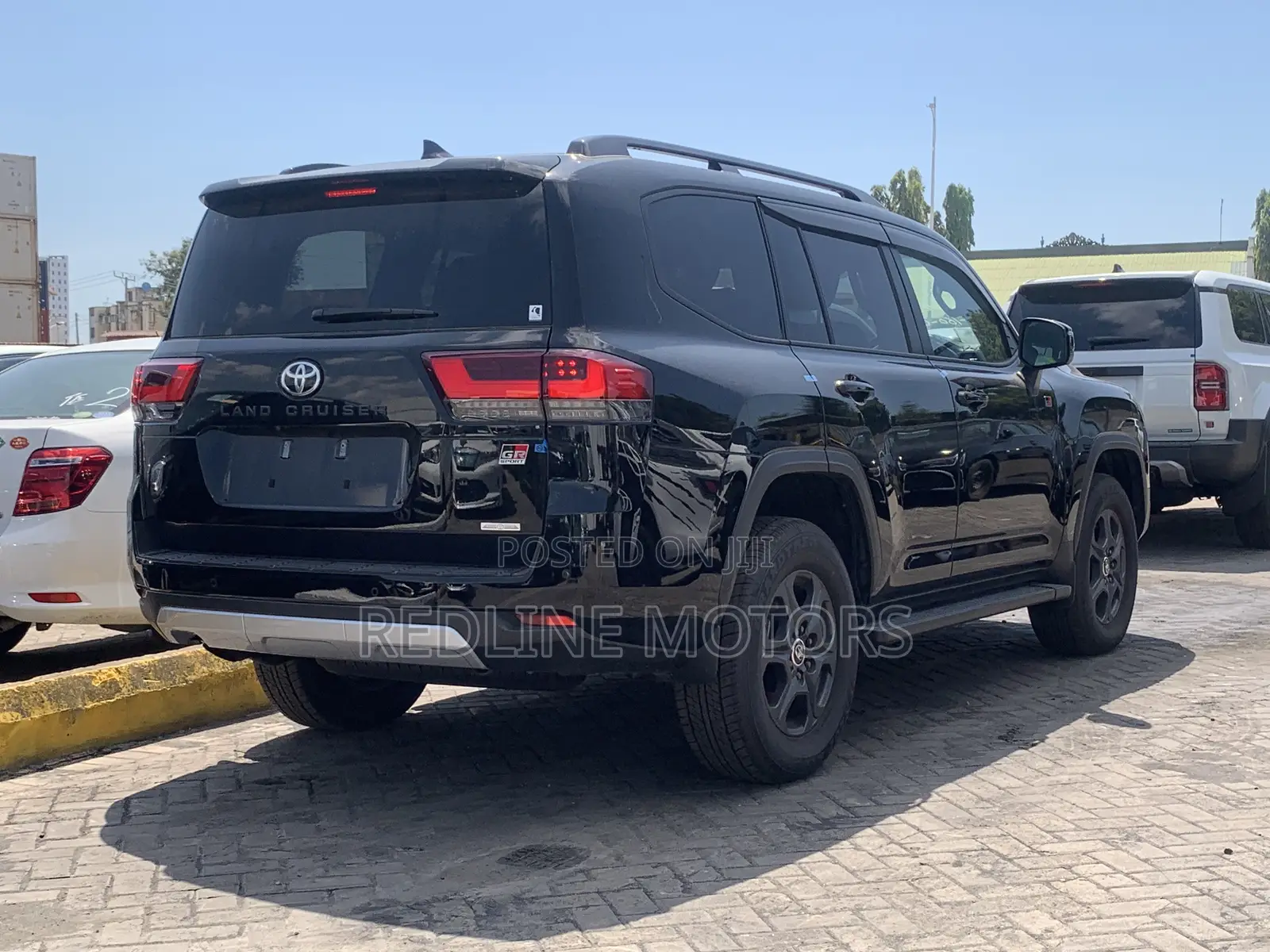 Toyota Land Cruiser 3.3 Diesel 4WD 2022 Matt Black