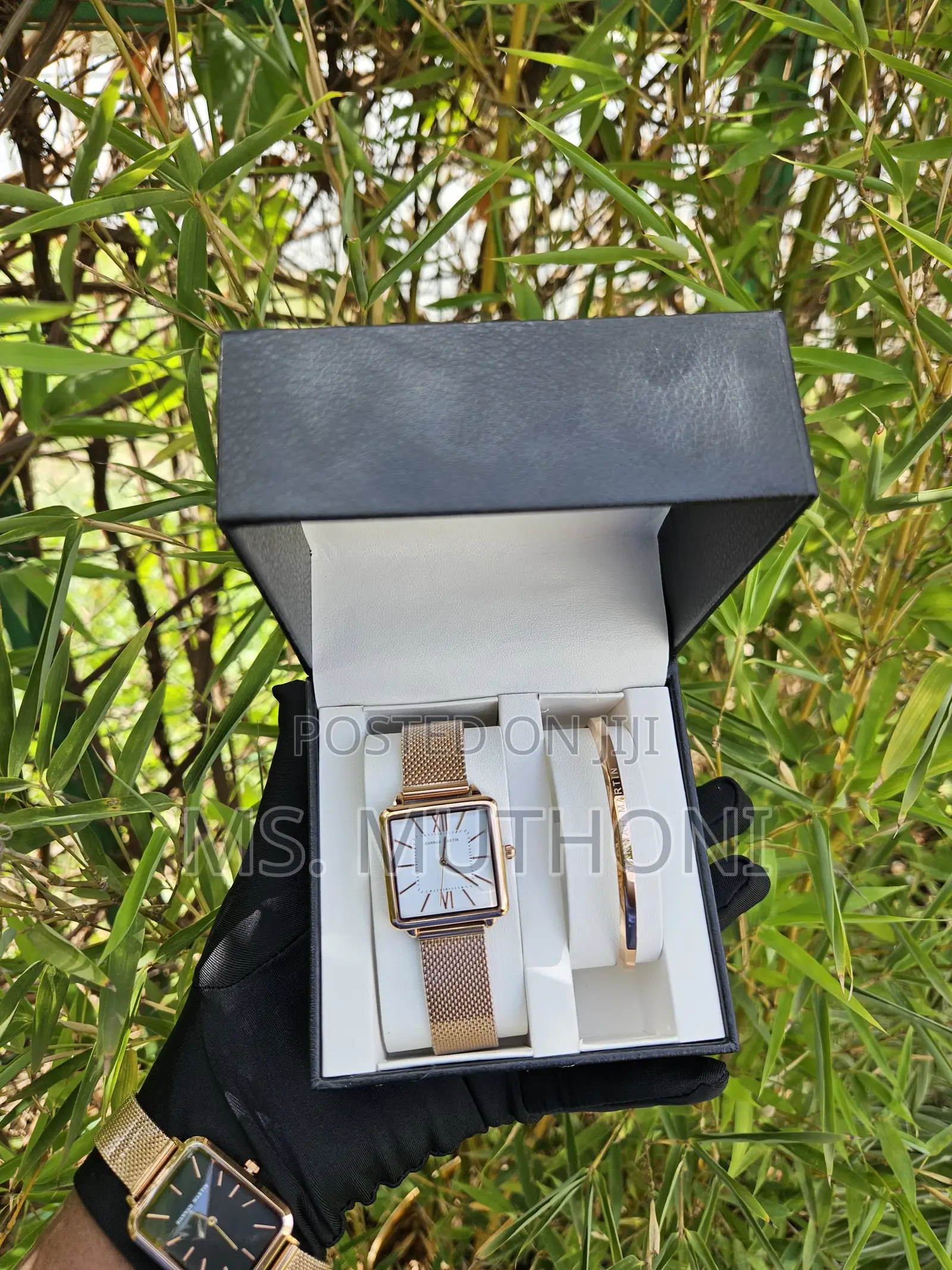 Hannah Martin Watch X Bracelet Ladies 1082